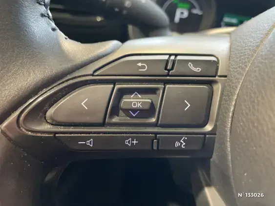 TOYOTA YARIS CROSS I - voiture d'occasion - Photo 32