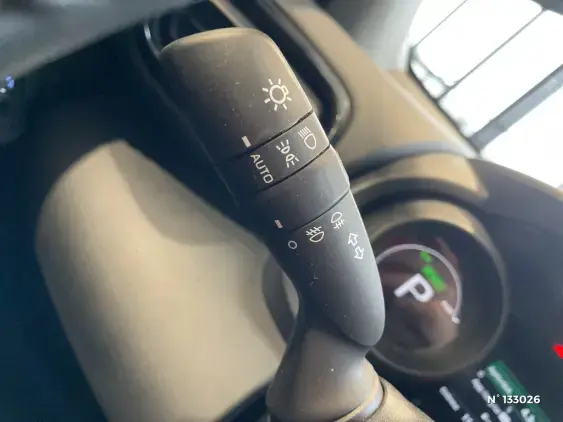 TOYOTA YARIS CROSS I - voiture d'occasion - Photo 34