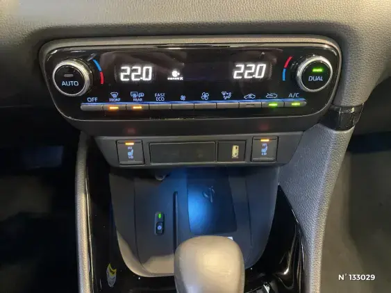 TOYOTA YARIS IV - voiture d'occasion - Photo 31