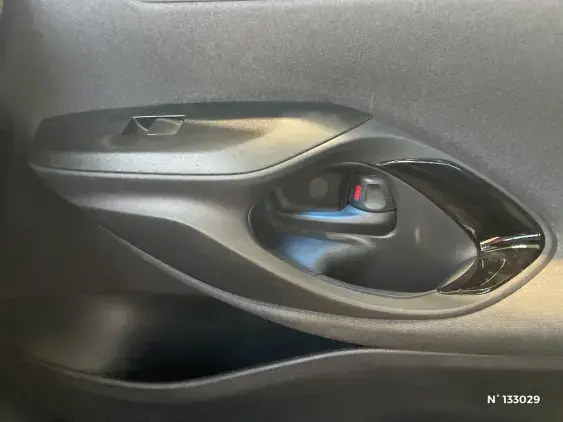 TOYOTA YARIS IV - voiture d'occasion - Photo 36