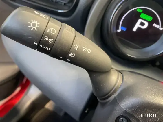 TOYOTA YARIS IV - voiture d'occasion - Photo 41