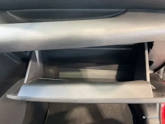 TOYOTA YARIS IV - voiture d'occasion - Photo 27