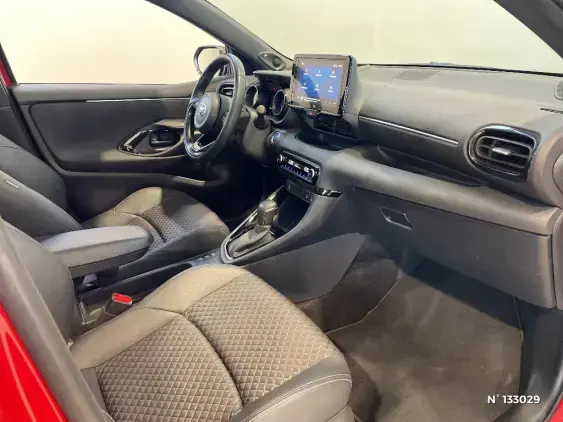 TOYOTA YARIS IV - voiture d'occasion - Photo 10