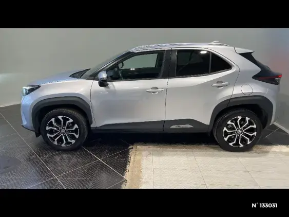 TOYOTA YARIS CROSS I - voiture d'occasion - Photo 2