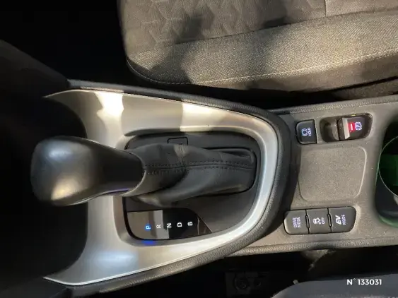 TOYOTA YARIS CROSS I - voiture d'occasion - Photo 41