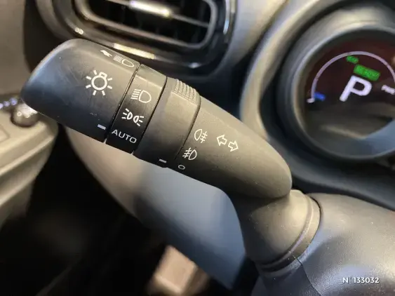 TOYOTA YARIS CROSS I - voiture d'occasion - Photo 40