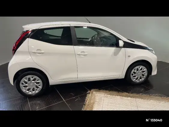 TOYOTA AYGO II - voiture d'occasion - Photo 5
