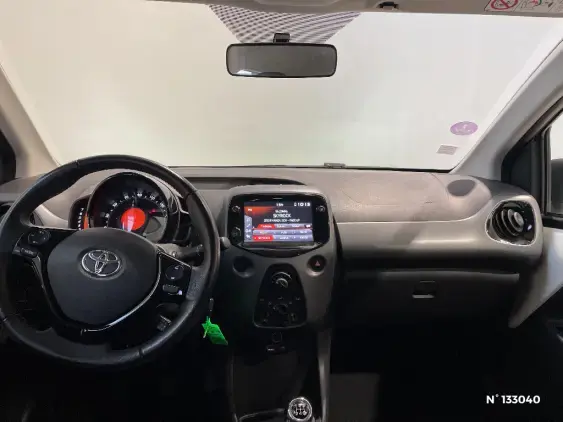 TOYOTA AYGO II - voiture d'occasion - Photo 9