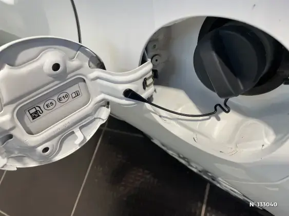 TOYOTA AYGO II - voiture d'occasion - Photo 30