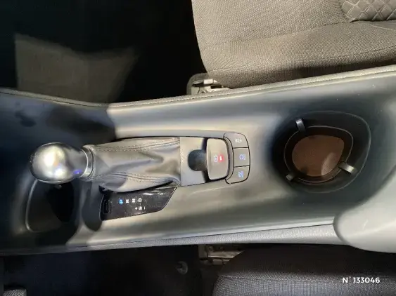 TOYOTA C-HR - voiture d'occasion - Photo 41