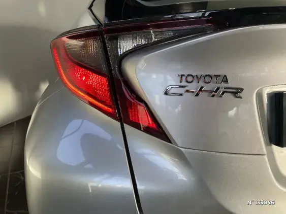 TOYOTA C-HR - voiture d'occasion - Photo 29