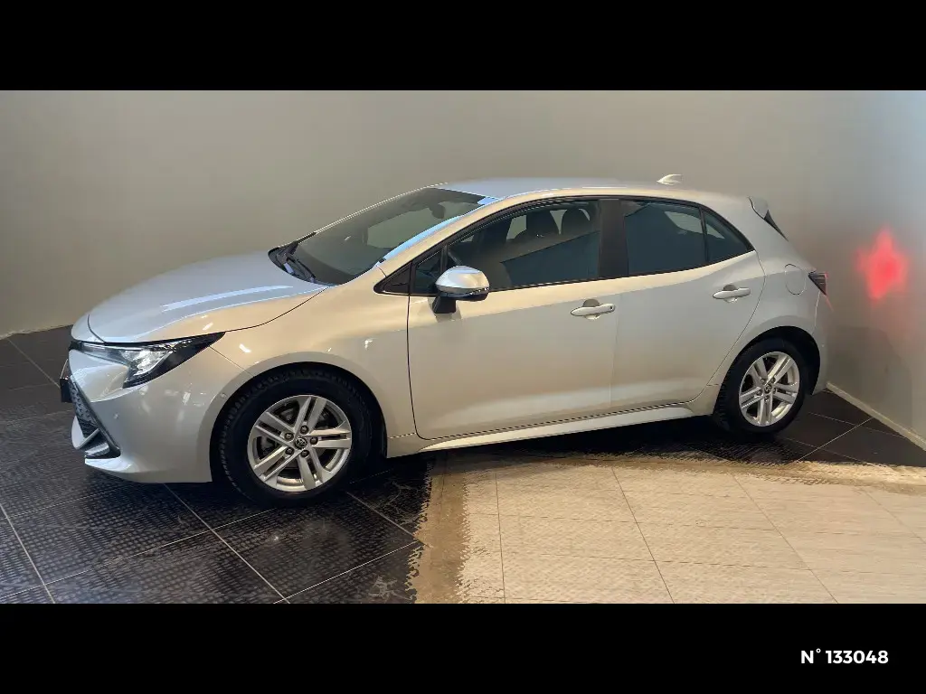 TOYOTA COROLLA XII - Miniature 4
