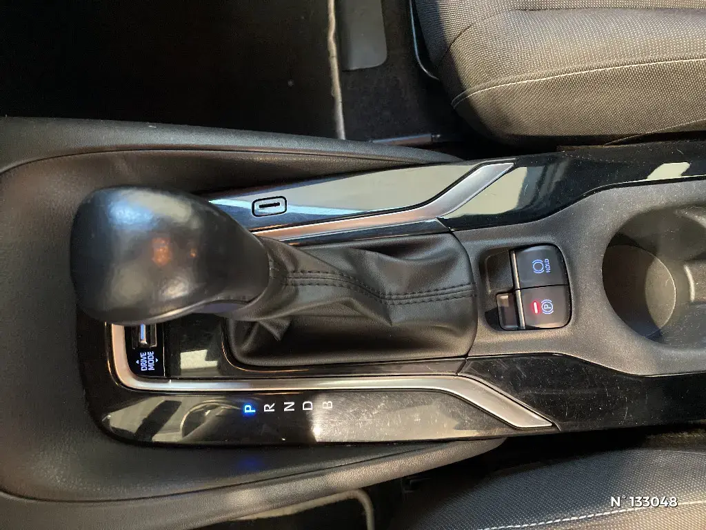 TOYOTA COROLLA XII - Miniature 17