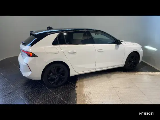 OPEL ASTRA L - voiture d'occasion - Photo 5