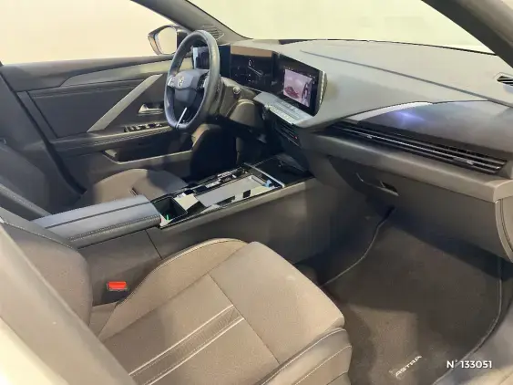 OPEL ASTRA L - voiture d'occasion - Photo 10