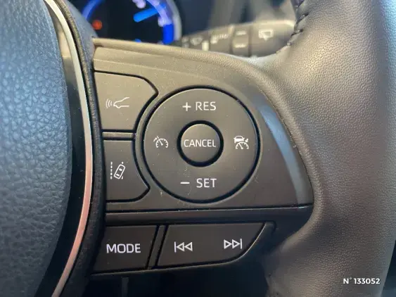 TOYOTA RAV4 V - voiture d'occasion - Photo 33