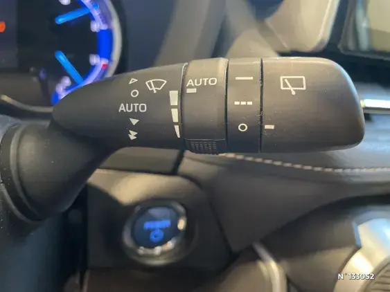 TOYOTA RAV4 V - voiture d'occasion - Photo 35