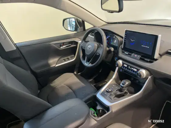 TOYOTA RAV4 V - voiture d'occasion - Photo 10