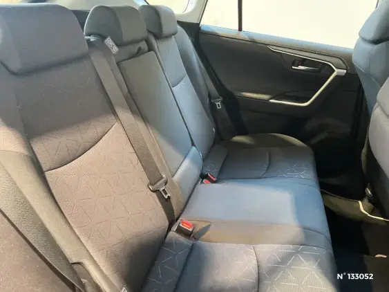 TOYOTA RAV4 V - voiture d'occasion - Photo 11