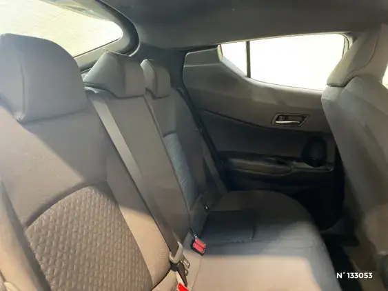 TOYOTA C-HR - voiture d'occasion - Photo 11