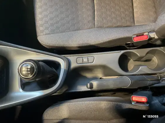 TOYOTA YARIS IV - voiture d'occasion - Photo 41