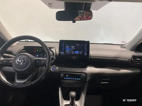 TOYOTA YARIS IV - voiture d'occasion - Photo 9