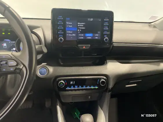 TOYOTA YARIS IV - voiture d'occasion - Photo 13