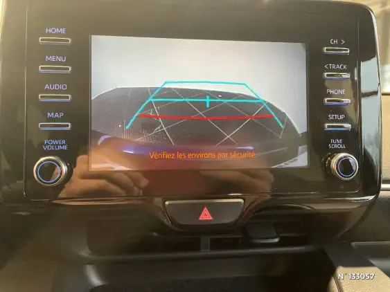 TOYOTA YARIS IV - voiture d'occasion - Photo 14