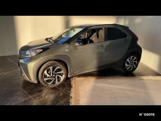 TOYOTA AYGO X - voiture d'occasion - Photo 2
