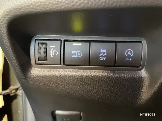 TOYOTA AYGO X - voiture d'occasion - Photo 15