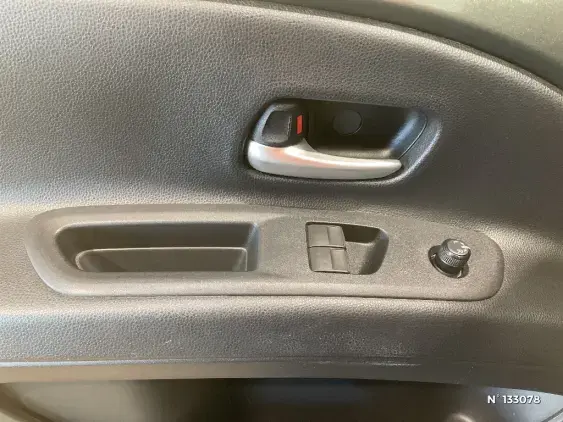 TOYOTA AYGO X - voiture d'occasion - Photo 35