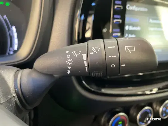 TOYOTA AYGO X - voiture d'occasion - Photo 38