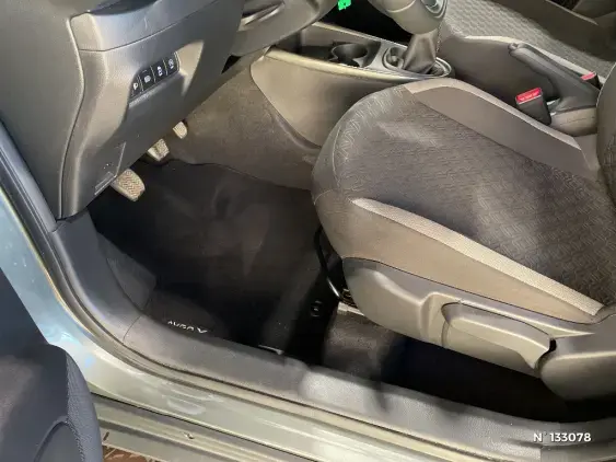 TOYOTA AYGO X - voiture d'occasion - Photo 28