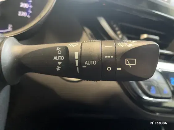 TOYOTA C-HR - voiture d'occasion - Photo 35