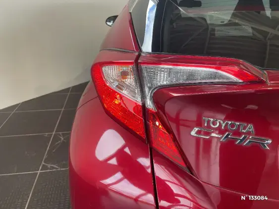 TOYOTA C-HR - voiture d'occasion - Photo 26