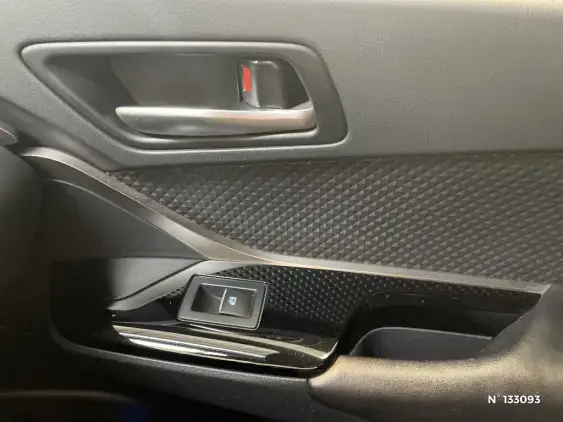 TOYOTA C-HR - voiture d'occasion - Photo 35