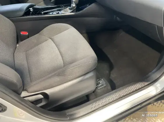 TOYOTA C-HR - voiture d'occasion - Photo 26