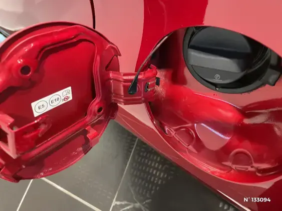 TOYOTA YARIS IV - voiture d'occasion - Photo 30