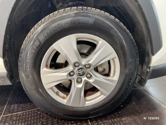 TOYOTA RAV4 V - voiture d'occasion - Photo 8