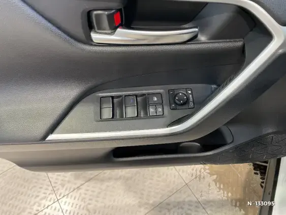 TOYOTA RAV4 V - voiture d'occasion - Photo 31