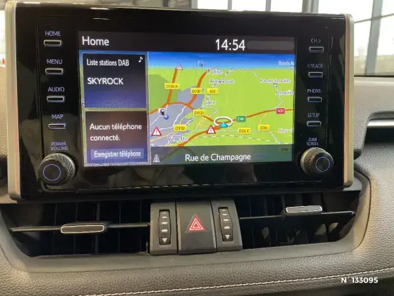 TOYOTA RAV4 V - voiture d'occasion - Photo 38