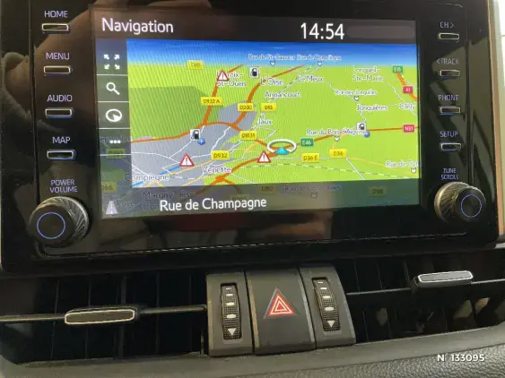 TOYOTA RAV4 V - voiture d'occasion - Photo 40