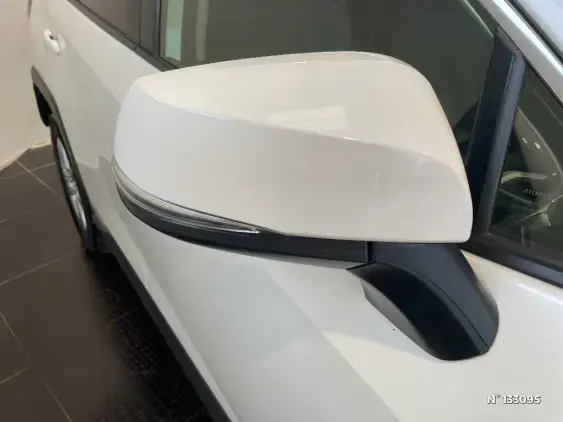 TOYOTA RAV4 V - voiture d'occasion - Photo 44