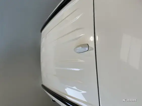 TOYOTA RAV4 V - voiture d'occasion - Photo 29