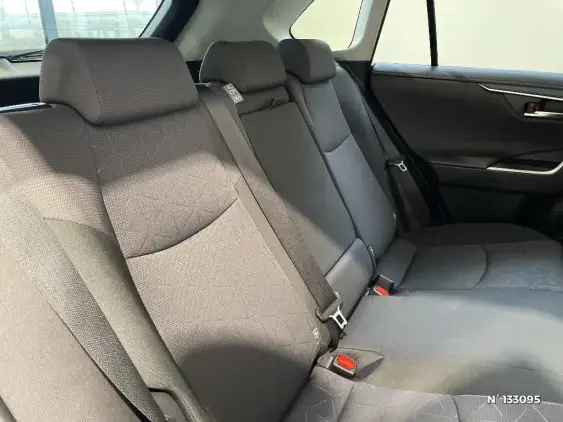 TOYOTA RAV4 V - voiture d'occasion - Photo 11