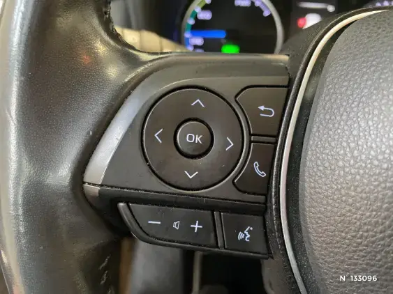 TOYOTA RAV4 V - voiture d'occasion - Photo 36