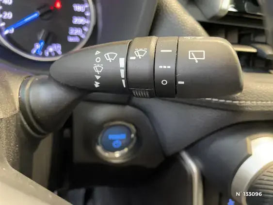 TOYOTA RAV4 V - voiture d'occasion - Photo 38