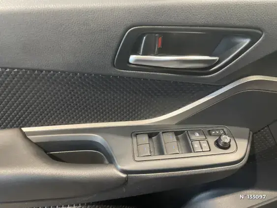 TOYOTA C-HR - voiture d'occasion - Photo 36