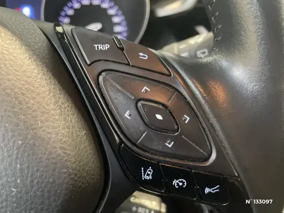 TOYOTA C-HR - voiture d'occasion - Photo 38