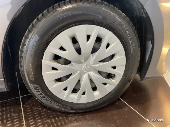 TOYOTA YARIS IV - voiture d'occasion - Photo 8